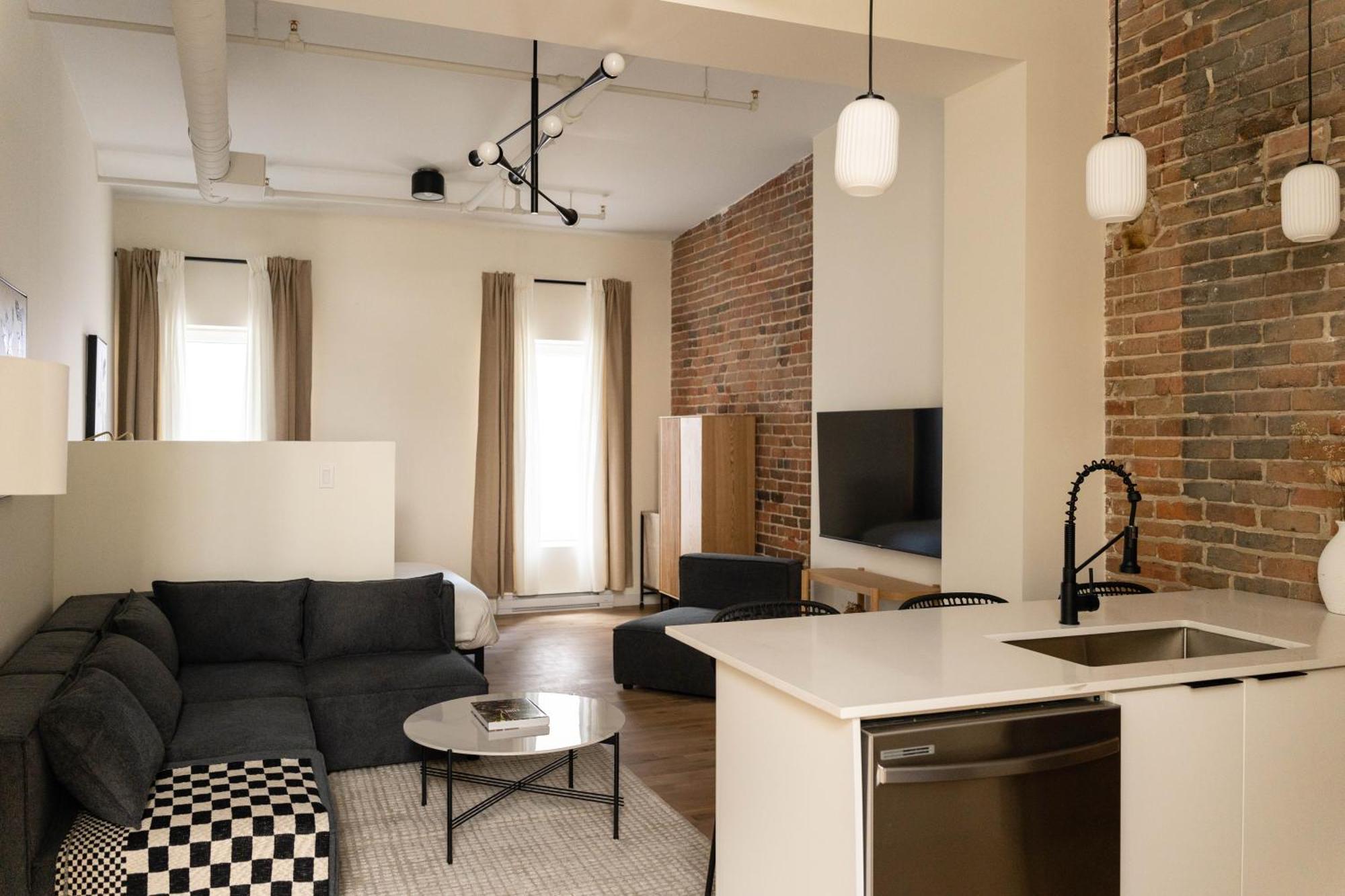 Maison Place Jacques-Cartier By Luxury In Transit モントリオール エクステリア 写真